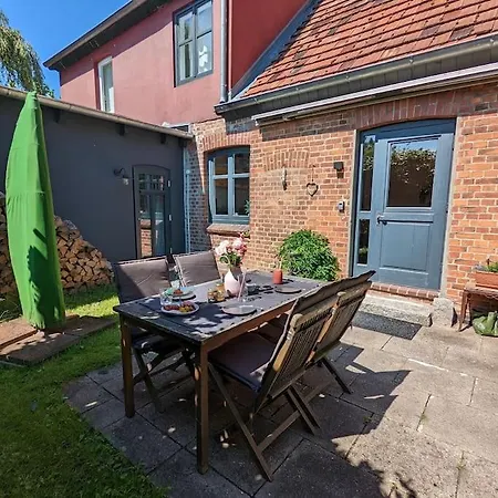 דירה Entspannte Auszeit Mit Terrasse, Bauerngehoeft Bei Moelln & Ratzeburg ברייטנפלדה